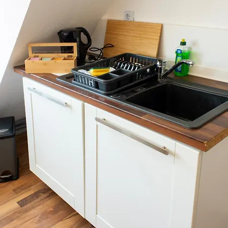 Monteur Apartment Gronau - 3 Bedrooms - 6 Beds شقة